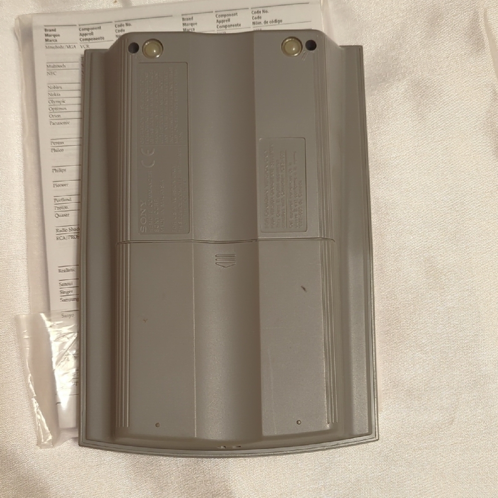 Sony Remote RM-AV3000 - Picture 3 of 4